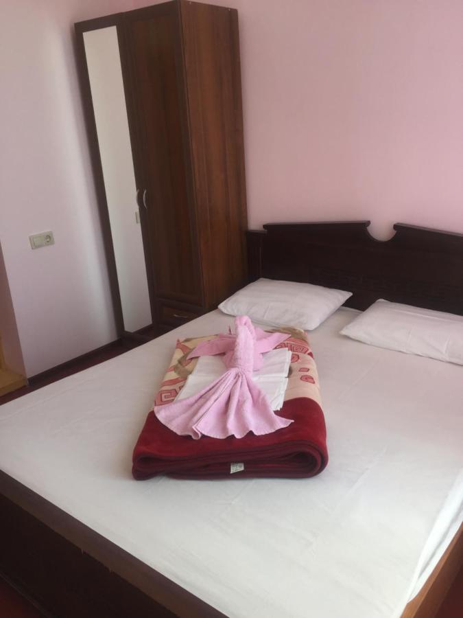 Hôtel Гостевой Дом Анаит à Pizunda Extérieur photo